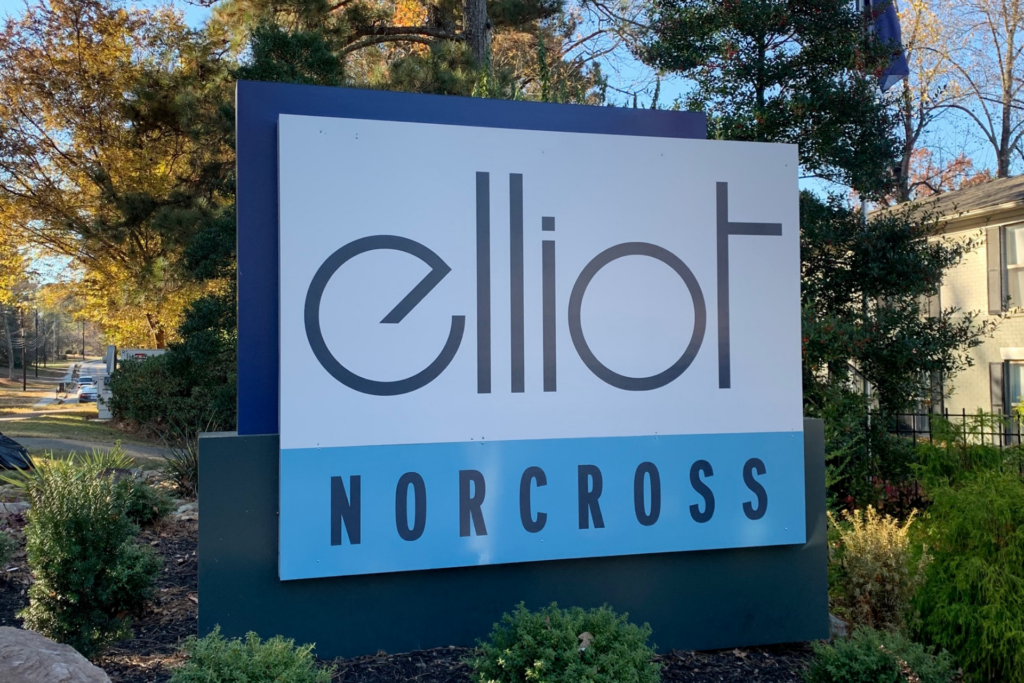 Elliot Norcross monument sign
