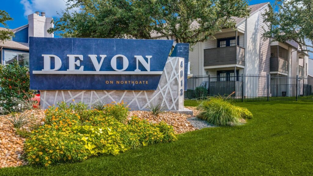 Signage Ashcroft Capital